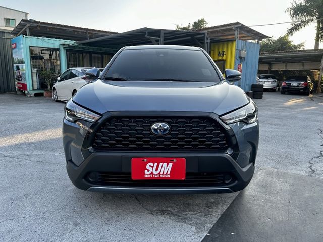 【預約好禮相送】原鈑件／Carplay&Android Auto／導航／免鑰匙啟動／跟車系統／抬頭顯示器／獨立恆溫空調  第2張相片