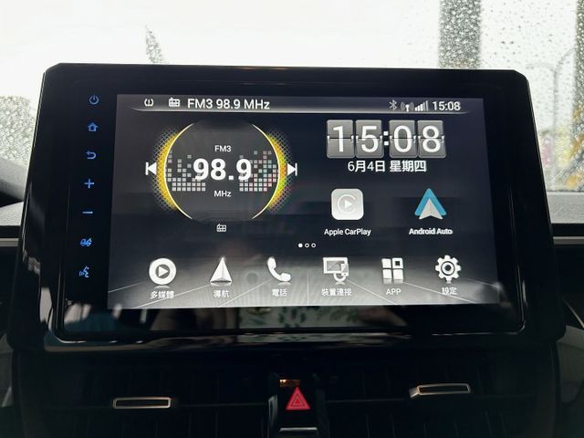 【預約好禮相送】原鈑件／Carplay&Android Auto／導航／免鑰匙啟動／跟車系統／抬頭顯示器／獨立恆溫空調  第13張相片