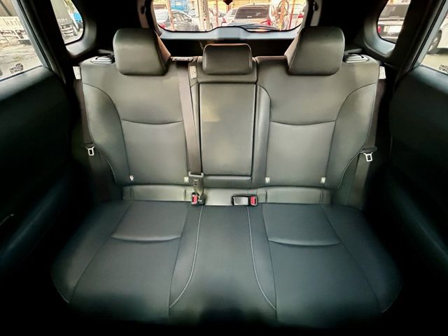 【預約好禮相送】原鈑件／Carplay&Android Auto／導航／免鑰匙啟動／跟車系統／抬頭顯示器／獨立恆溫空調  第16張相片
