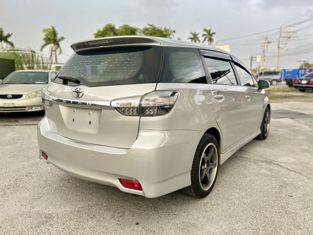 【預約好禮相送】可認證／前後車距雷達／車況佳／5+2座位適合全家出遊《來電：0939-123-948楊老闆  第5張相片