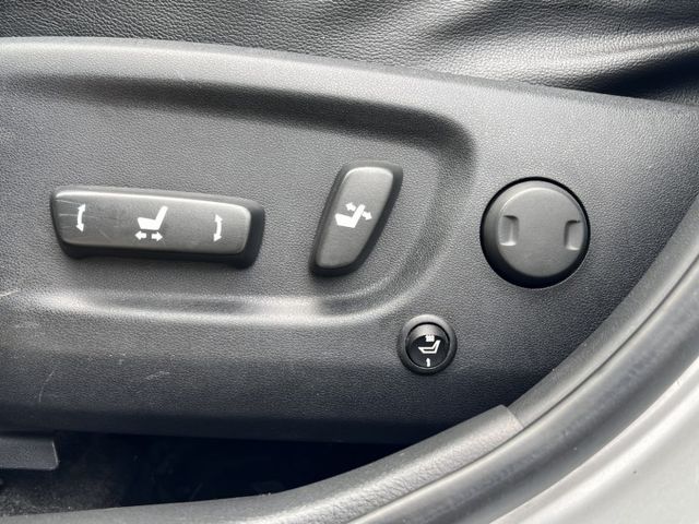 頂級版wish E-hight /ikey摸門解鎖/定速/前後雷達/胎壓偵測器/電動椅/行車紀錄器  第7張相片