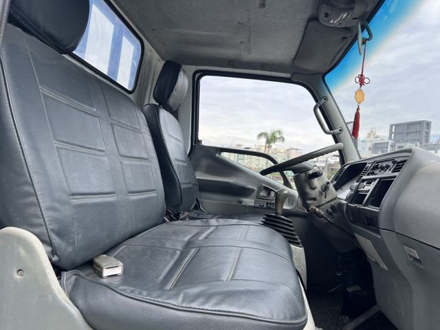 堅達 摺疊電尾 冷氣冷排剛修好 耗材已更新 全車無漏油  第9張相片