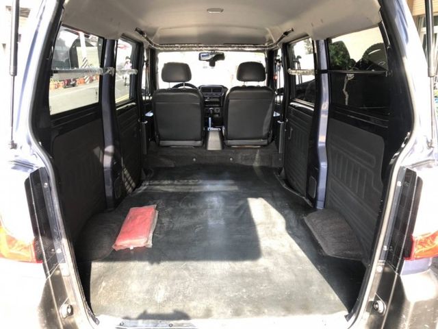 2019年出廠 中華菱利箱車 A180 1.5  原板件認證美車 純跑2萬公里  原廠加裝盲點 倒車鏡頭  第6張相片