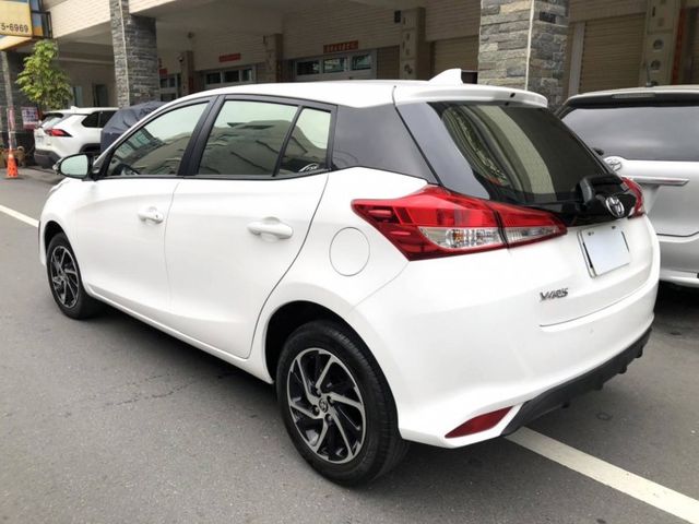 YARIS  第3張相片