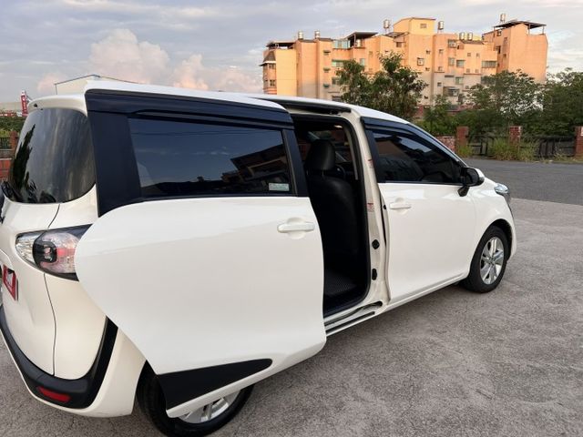 2017 sienta 有安卓機 行車記錄器  第6張相片