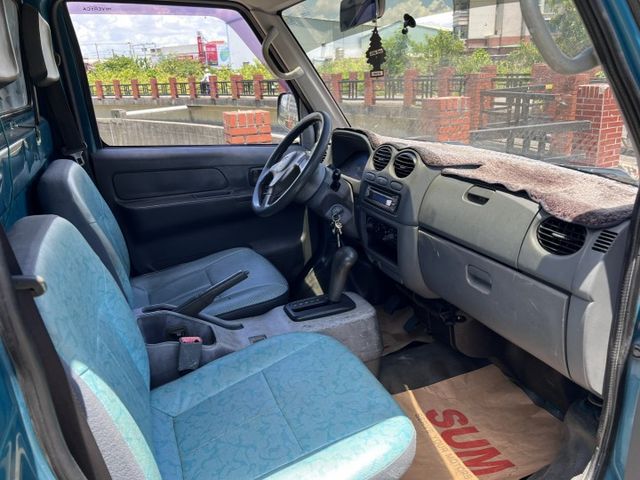稀有自排貨車  第8張相片