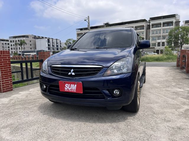 16年式 zinger 正常跑  認證美車 車況很好  #冷氣剛花好 升級安卓機 鋁圈 卡鉗加大碟盤  跑工程賺大錢  第2張相片