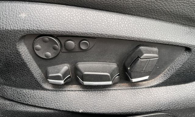 7 SERIES SEDAN F02  第8張相片