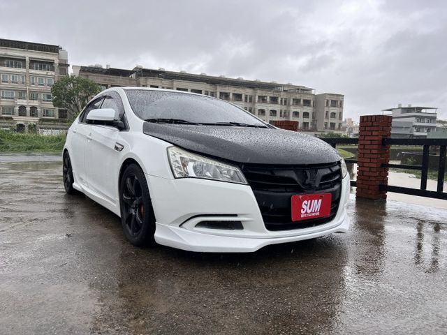 5 SEDAN  第1張相片