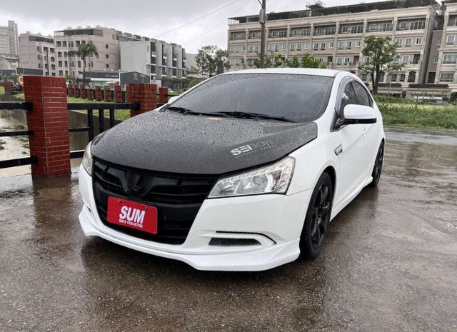 5 SEDAN  第2張相片