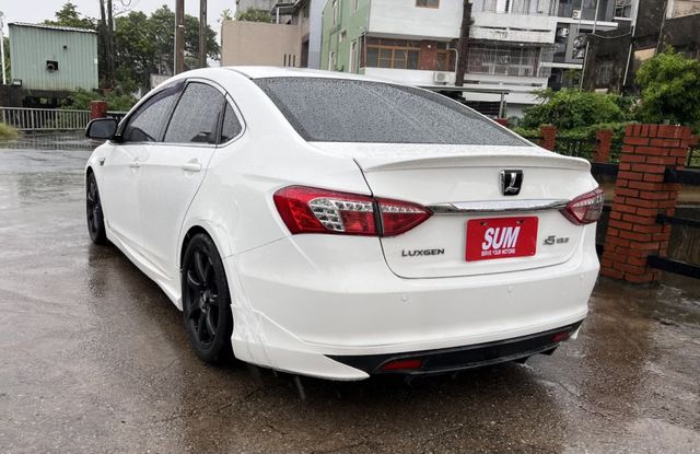 5 SEDAN  第3張相片