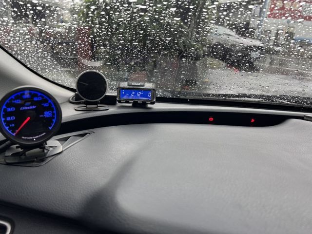 5 SEDAN  第7張相片