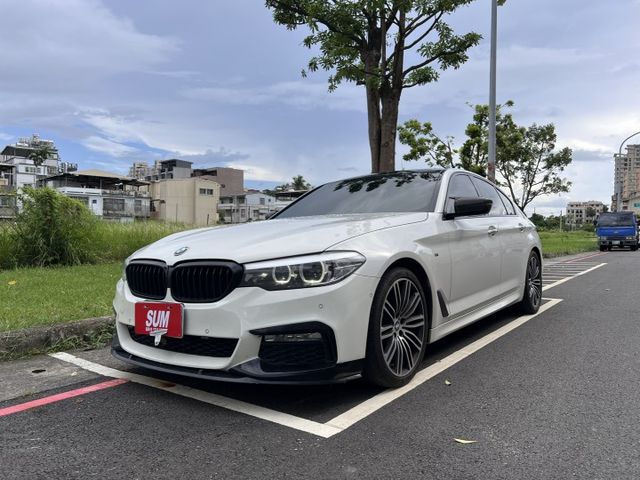 5 SERIES SEDAN G30  第2張相片