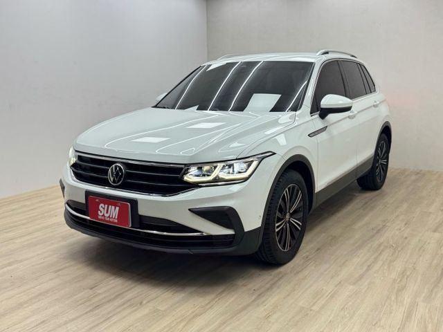 TIGUAN  第19張相片