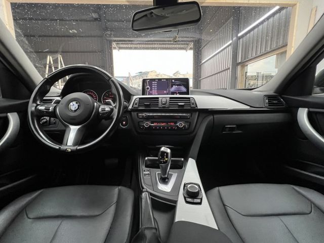 3 SERIES SEDAN F30  第11張相片