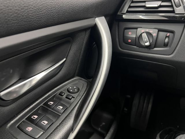 3 SERIES SEDAN F30  第13張相片