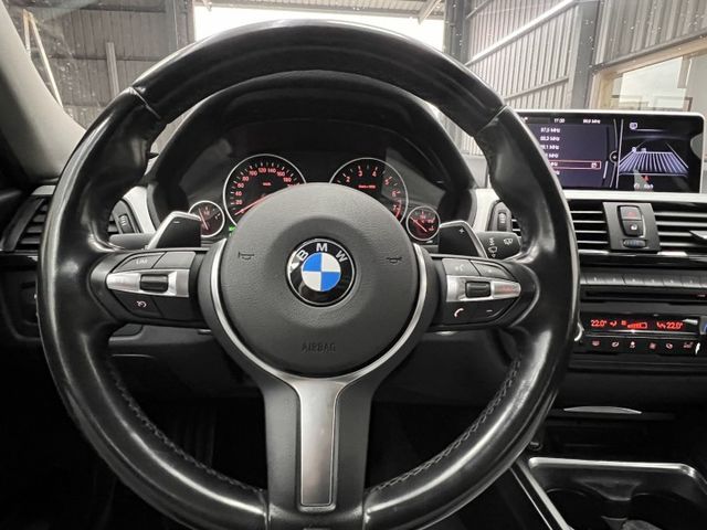 3 SERIES SEDAN F30  第14張相片