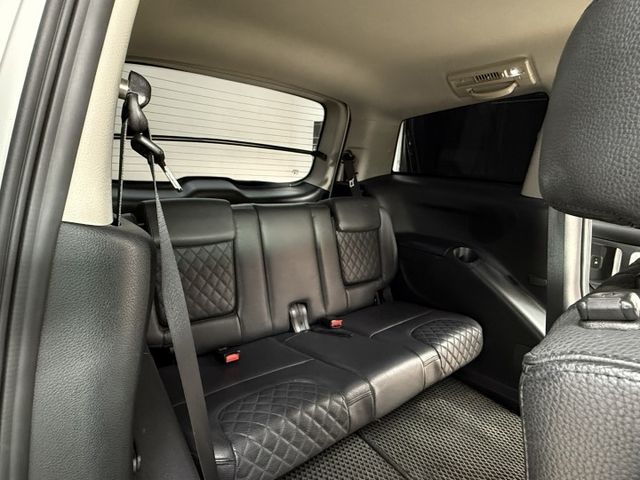 7 MPV 2.2T  第9張相片