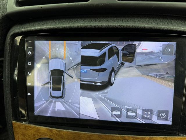 R-CLASS W251  第12張相片