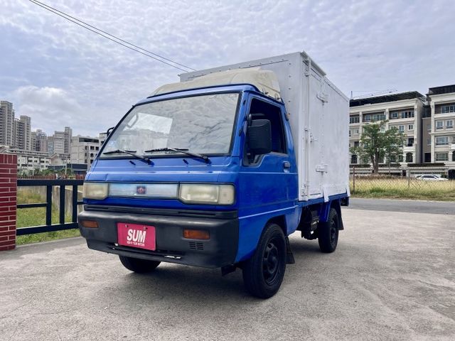 威力貨車背左右開門內鋪白鐵箱子 冷氣剛整新  第3張相片