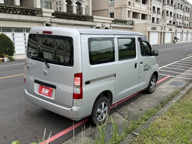 TOWN ACE VAN  第4張相片