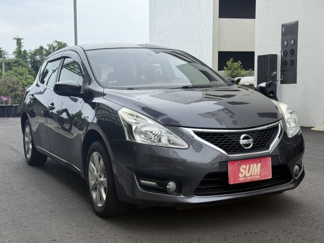 一手車/ ikey/定速/雙區恆溫/前後雷達/原廠影音系統/低里程  第4張相片