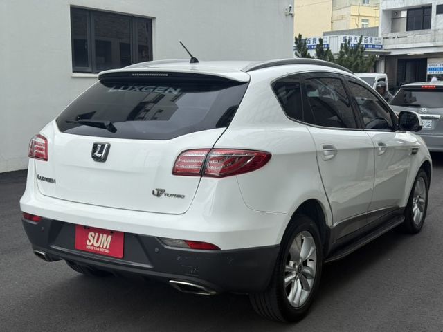 2.2渦輪/ 4WD/ 環景/ I-KEY/ 電動椅 / 定速/電尾門/重低音喇叭  第3張相片