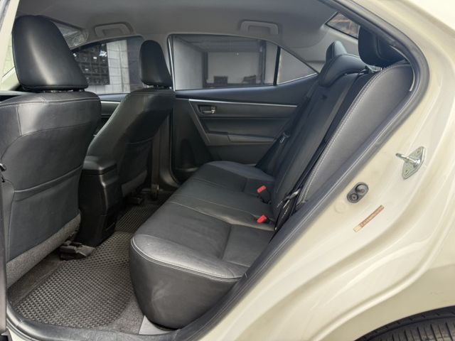 S+版本/免鑰匙/定速/倒車顯影/恆溫空調/全車原鈑件  第6張相片