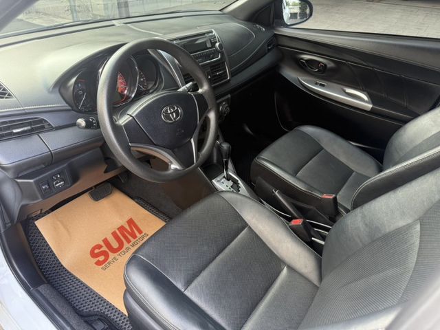 低里程/CD音響主機/後座分離倒覆/USB插槽/頭燈水平調整  第6張相片