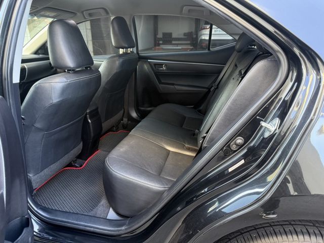 S+版本/免鑰匙/定速/倒車顯影/恆溫空調/可認證  第6張相片