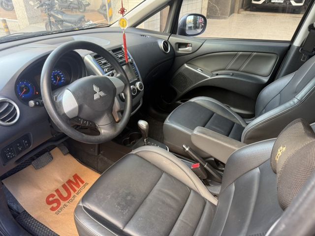 僅跑6萬/恆溫空調/影音主機/IKEY/摸門解鎖  第7張相片