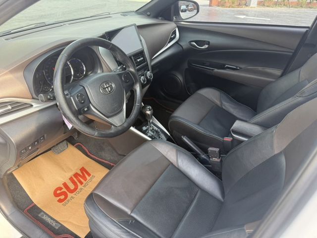 CROSSOVER跨界版//原版件/雙色內裝/安卓影音/盲點/  第9張相片