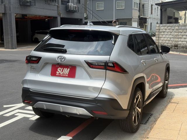 潮玩版 /免KEY/盲點/原廠保固/電動尾門/ACC跟車/360環景/LED頭燈/僅跑3000  第3張相片