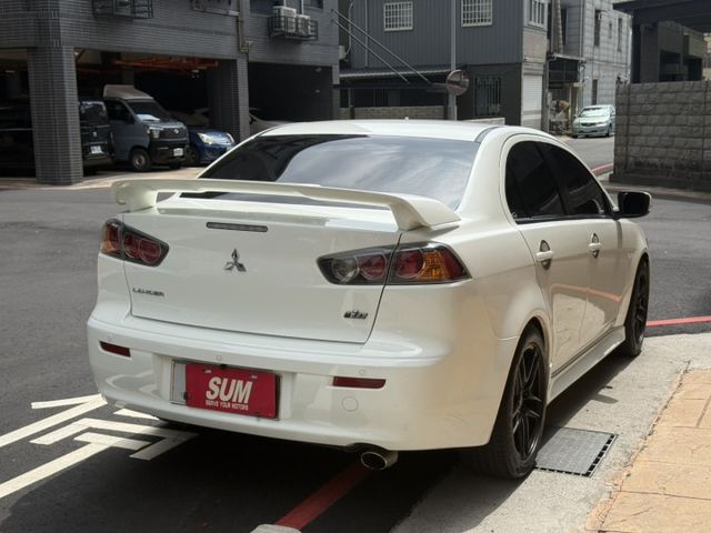IO版/原鈑件/換檔撥片/影音主機/天窗/正一手/避震器/輪框  第4張相片