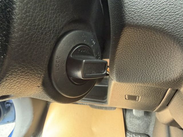 優質代步車/IKEY免鑰匙/方向盤快控鍵/定速巡航/頭燈水平調整/倒車顯影/恆溫/車室內大空間  第9張相片