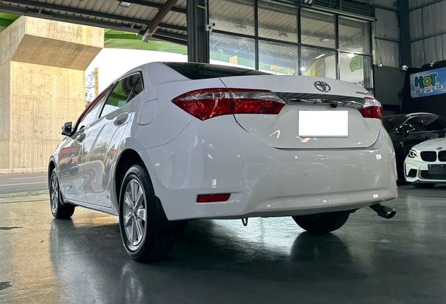TOYOTA豐田 ALTIS  第4張相片