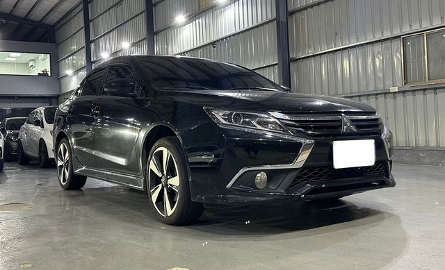 MITSUBISHI三菱 GRAND LANCER  第2張相片