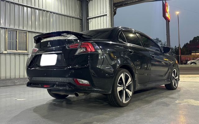 MITSUBISHI三菱 GRAND LANCER  第4張相片