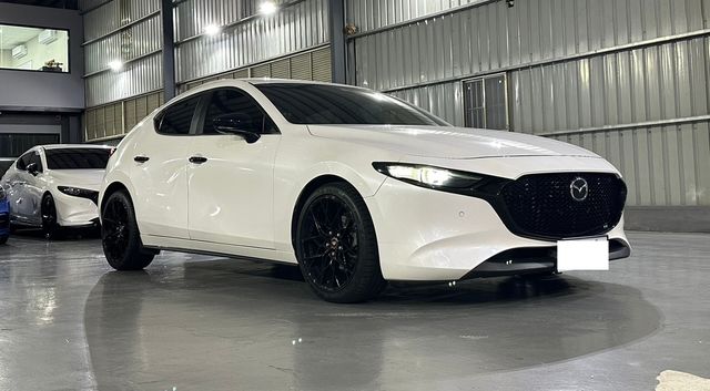 MAZDA馬自達 MAZDA 3  第1張相片