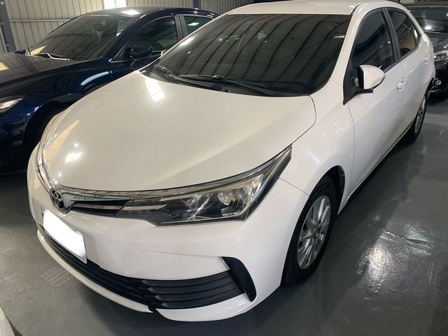 TOYOTA豐田 ALTIS  第1張相片