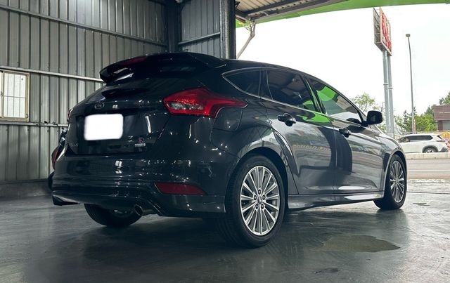 FORD福特 FOCUS  第7張相片