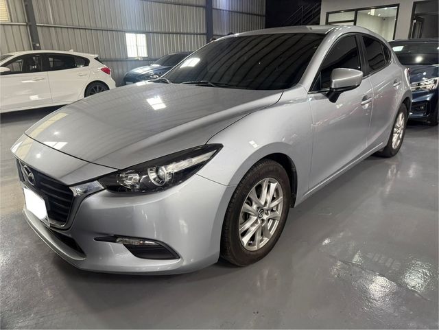MAZDA馬自達 MAZDA 3  第3張相片
