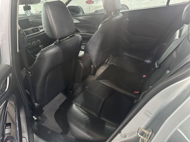 MAZDA馬自達 MAZDA 3  第11張相片