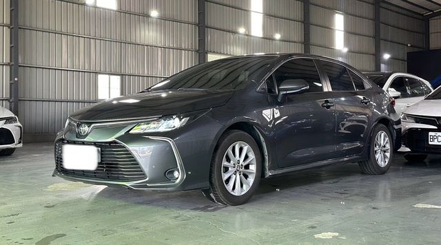 TOYOTA豐田 ALTIS  第1張相片