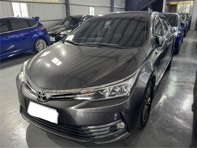 TOYOTA豐田 ALTIS  第1張相片