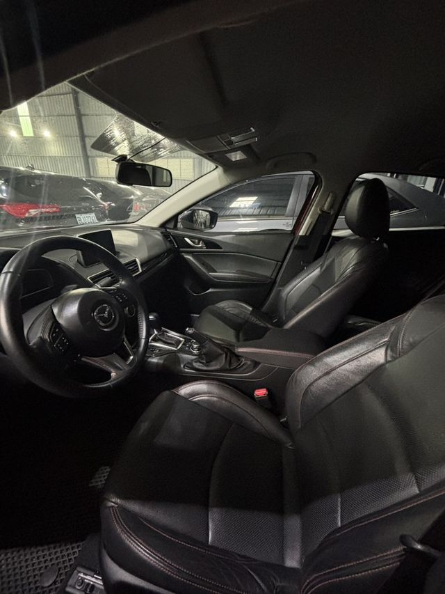 MAZDA馬自達 MAZDA 3  第5張相片