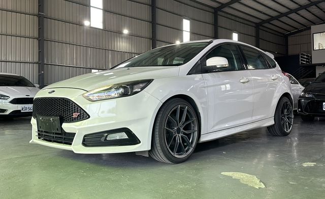 FORD福特 FOCUS  第1張相片