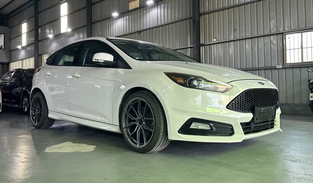 FORD福特 FOCUS  第2張相片