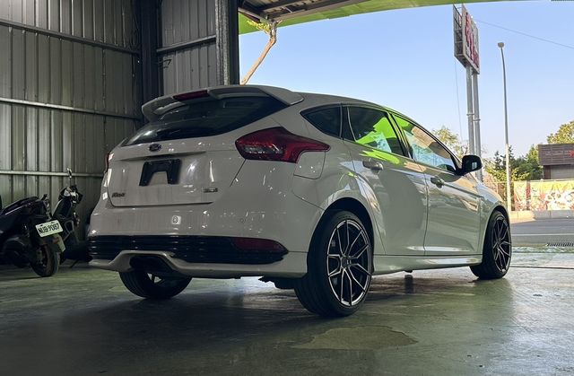 FORD福特 FOCUS  第4張相片