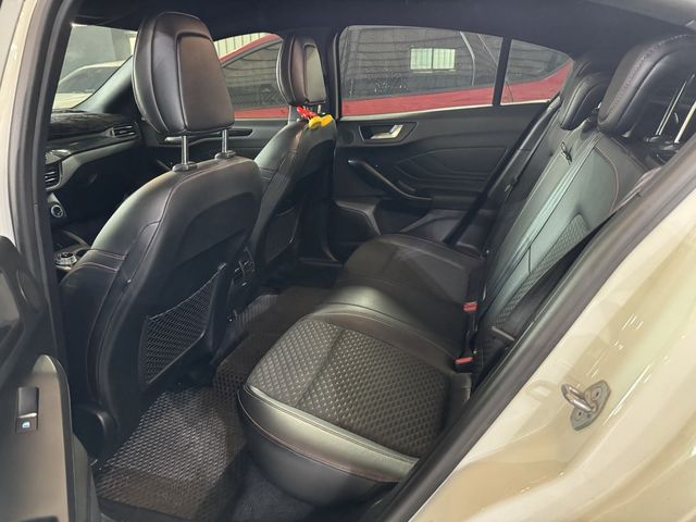 FORD福特 FOCUS  第6張相片